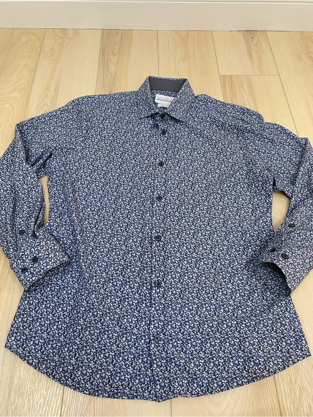Mizzen + Main Large Trim Fit Leeward Blue Floral Performance Dress Shirt